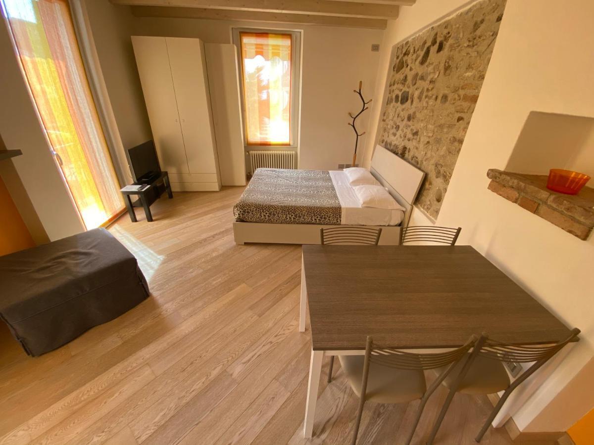 Appartamenti Mavino Sirmione Eksteriør bilde